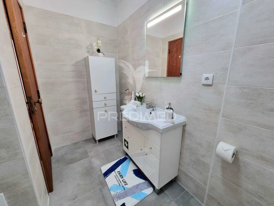 Apartamento T2 para Venda em Portimão Foto 20