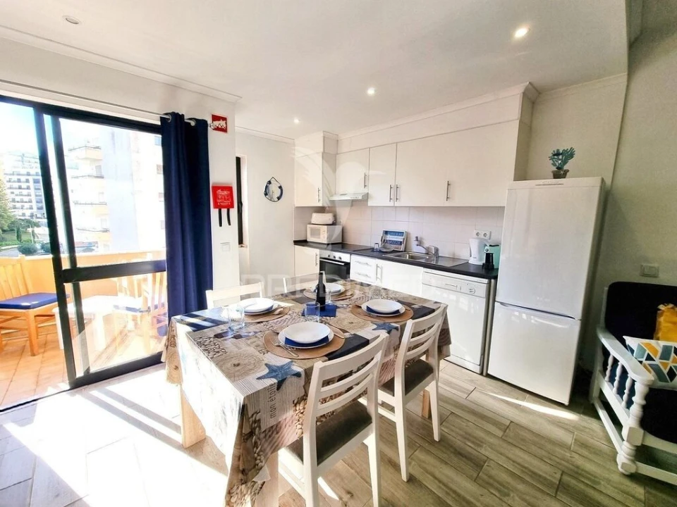 Apartamento T2 para Venda em Portimão Foto 6