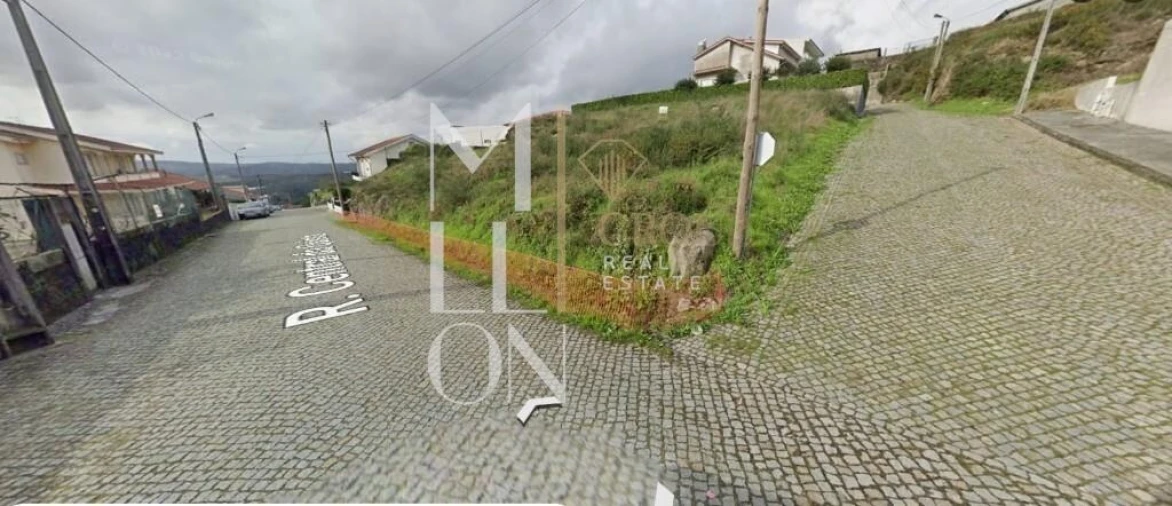 Terreno para Venda em Rebordosa Foto 1