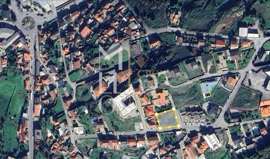 Terreno para Venda em Rebordosa Foto 8