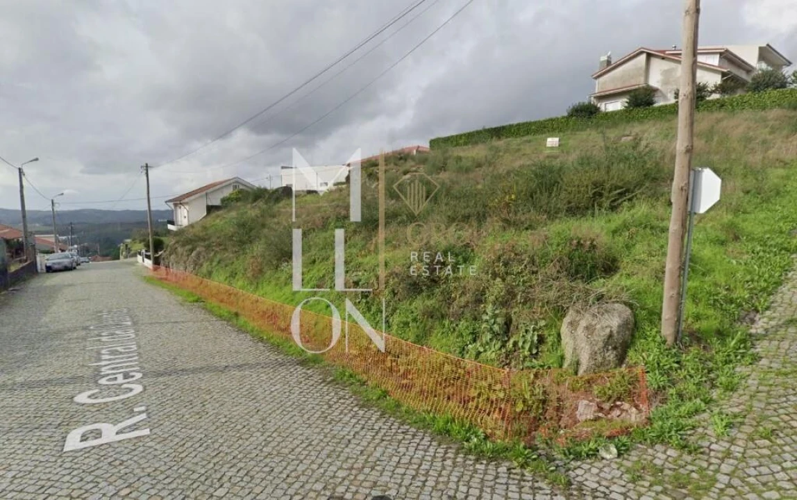 Terreno para Venda em Rebordosa Foto 4