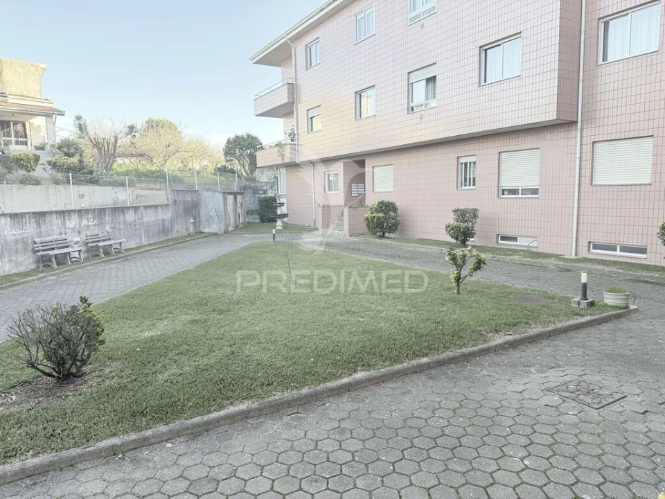 Apartamento T2 para Venda em Gulpilhares e Valadares Foto 13