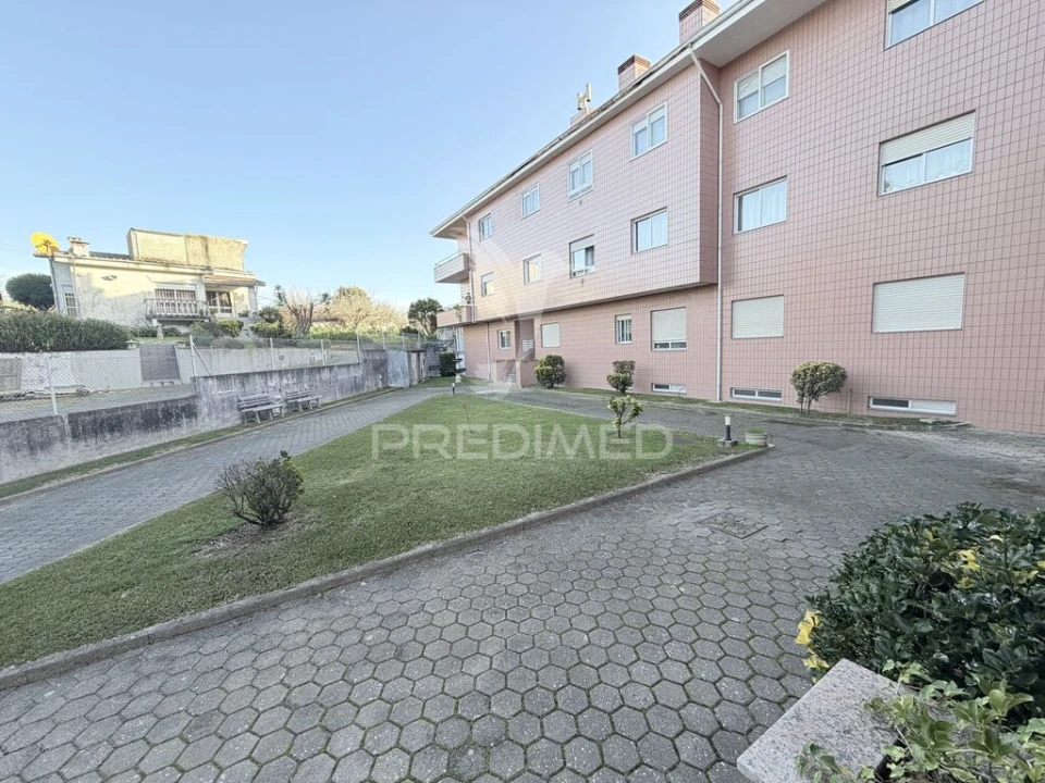 Apartamento T2 para Venda em Gulpilhares e Valadares Foto 14