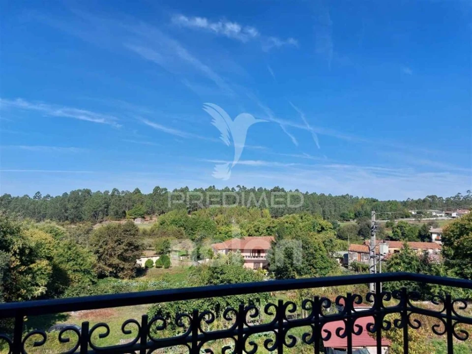 Apartamento T3 para Venda em Carregosa Foto 5