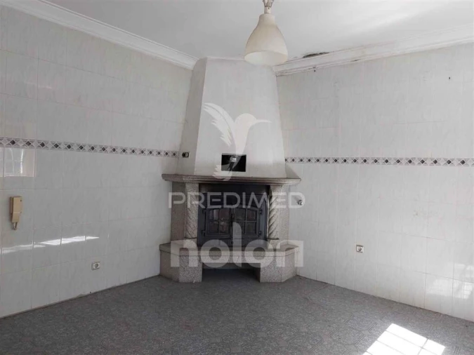 Apartamento T3 para Venda em Carregosa Foto 12