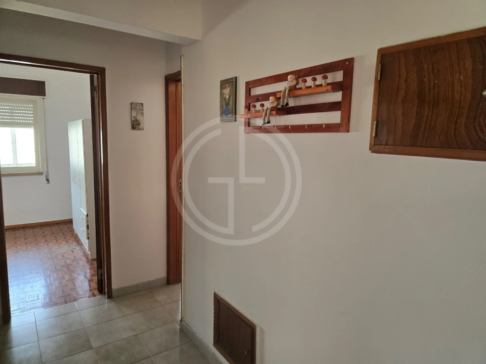 Apartamento T3 para Venda em Faro (Sé e São Pedro) Foto 4