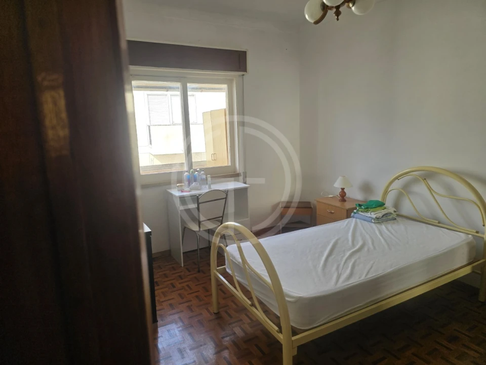 Apartamento T3 para Venda em Faro (Sé e São Pedro) Foto 15