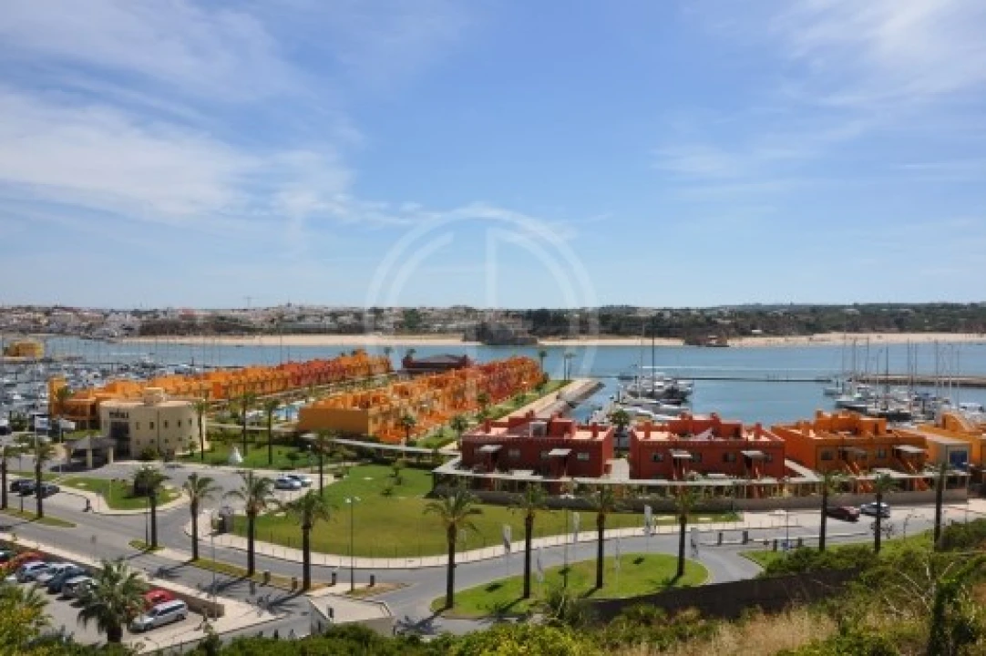 Apartamento T3 para Venda em Alvor Foto 13