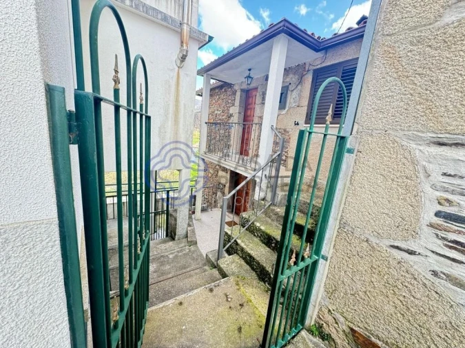 Moradia T2 para Venda em Pomares Foto 25