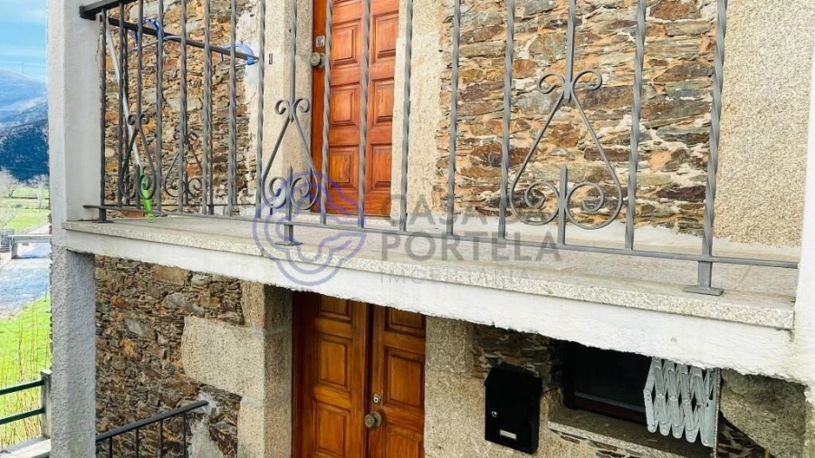 Moradia T2 para Venda em Pomares Foto 21