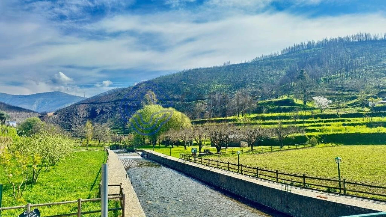 Moradia T2 para Venda em Pomares Foto 32