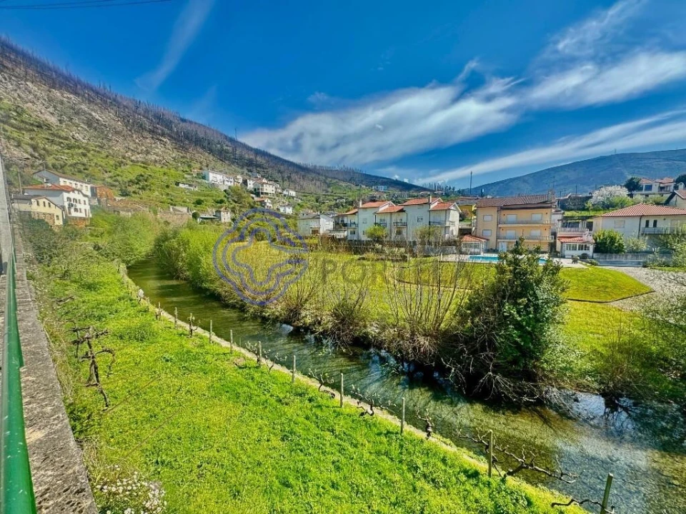 Moradia T2 para Venda em Pomares Foto 31