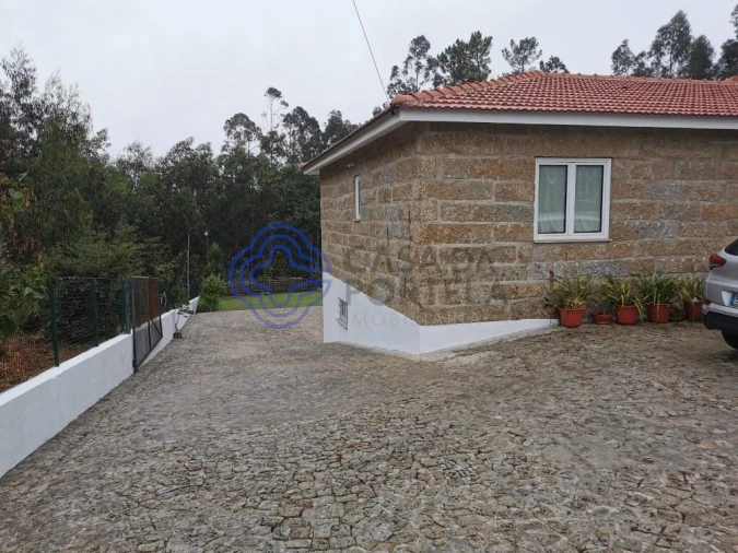 Moradia T3 para Venda em Macieira de Cambra Foto 15