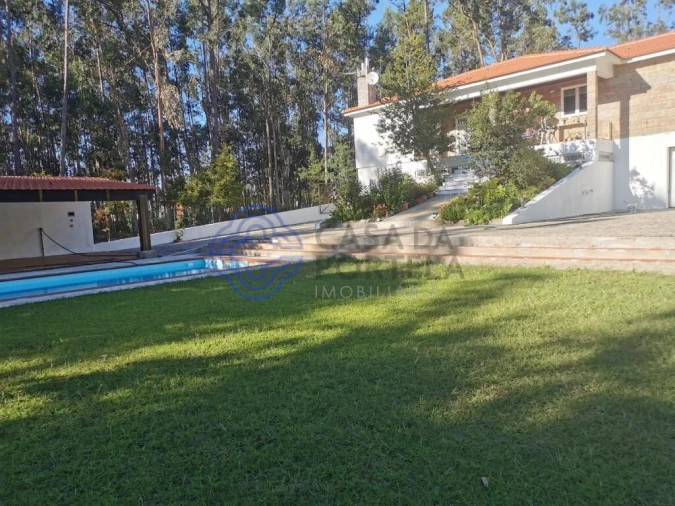 Moradia T3 para Venda em Macieira de Cambra Foto 21