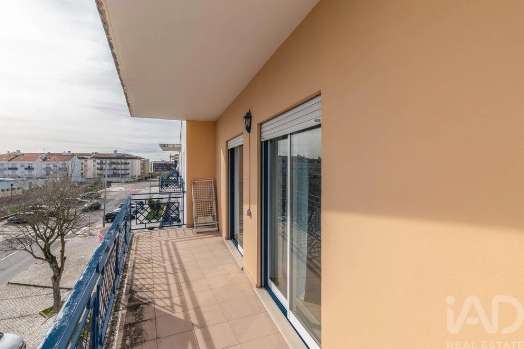 Apartamento T3 para Venda em Marinha Grande Foto 5