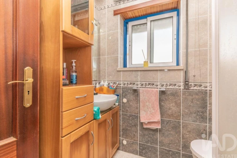 Apartamento T3 para Venda em Marinha Grande Foto 14