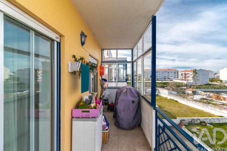 Apartamento T3 para Venda em Marinha Grande Foto 10