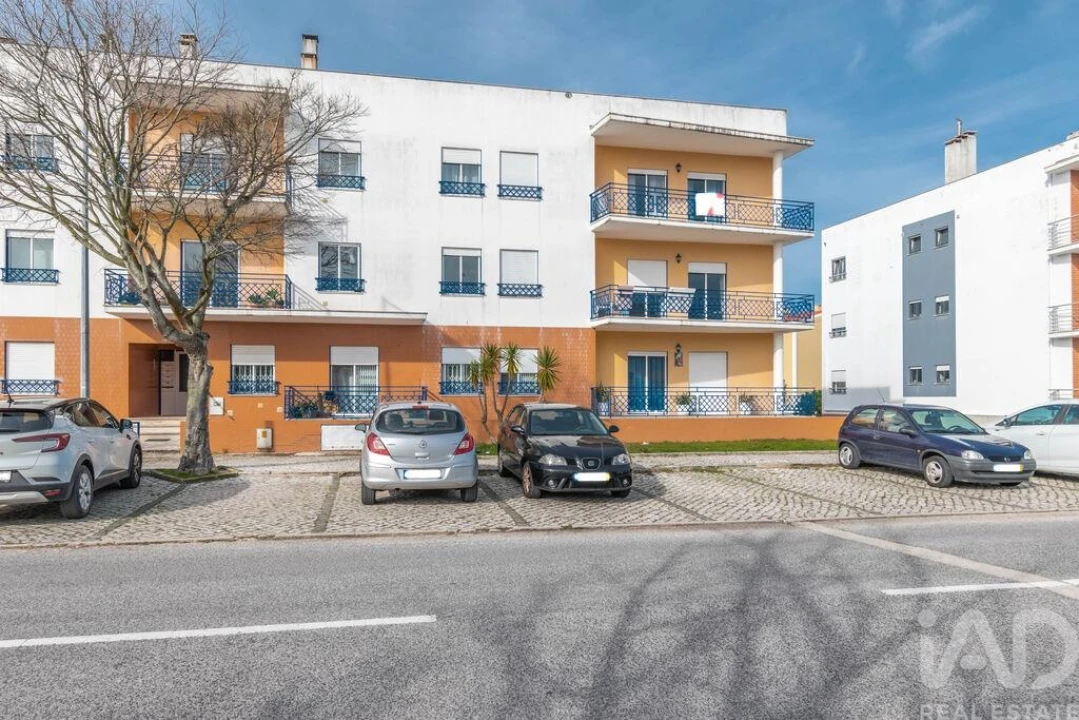 Apartamento T3 para Venda em Marinha Grande Foto 27