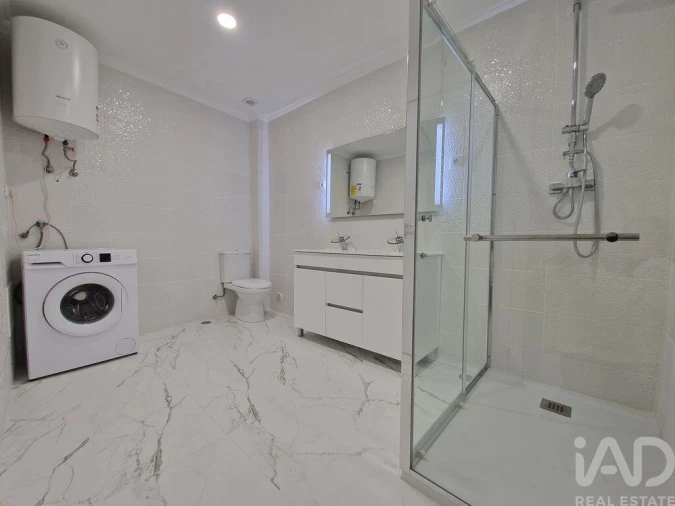 Apartamento T1 para Venda em Lagoa e Carvoeiro Foto 10