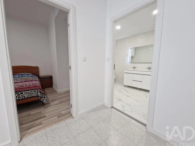 Apartamento T1 para Venda em Lagoa e Carvoeiro Foto 13