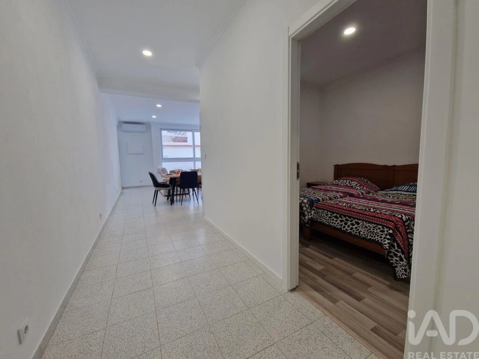 Apartamento T1 para Venda em Lagoa e Carvoeiro Foto 14