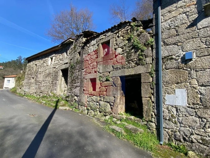 Moradia para Venda em Aboim da Nóbrega e Gondomar Foto 44