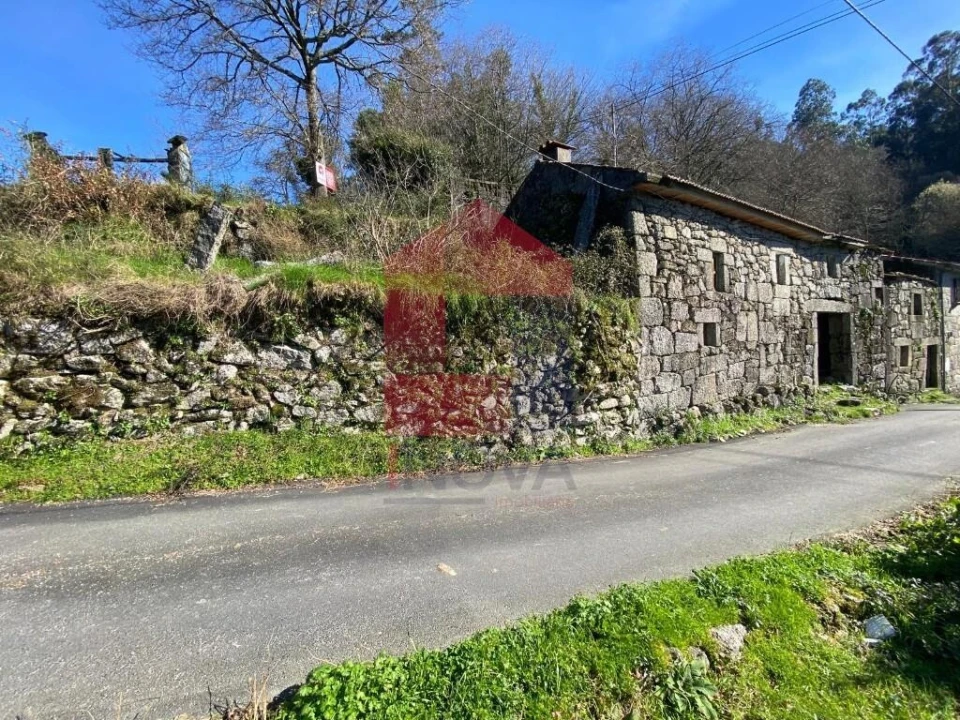 Moradia para Venda em Aboim da Nóbrega e Gondomar Foto 42