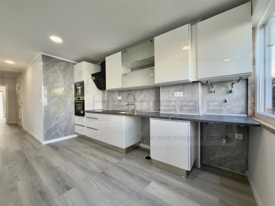 Apartamento T2 para Venda em Oeiras e São Julião da Barra, Paço de Arcos e Caxias Foto 4