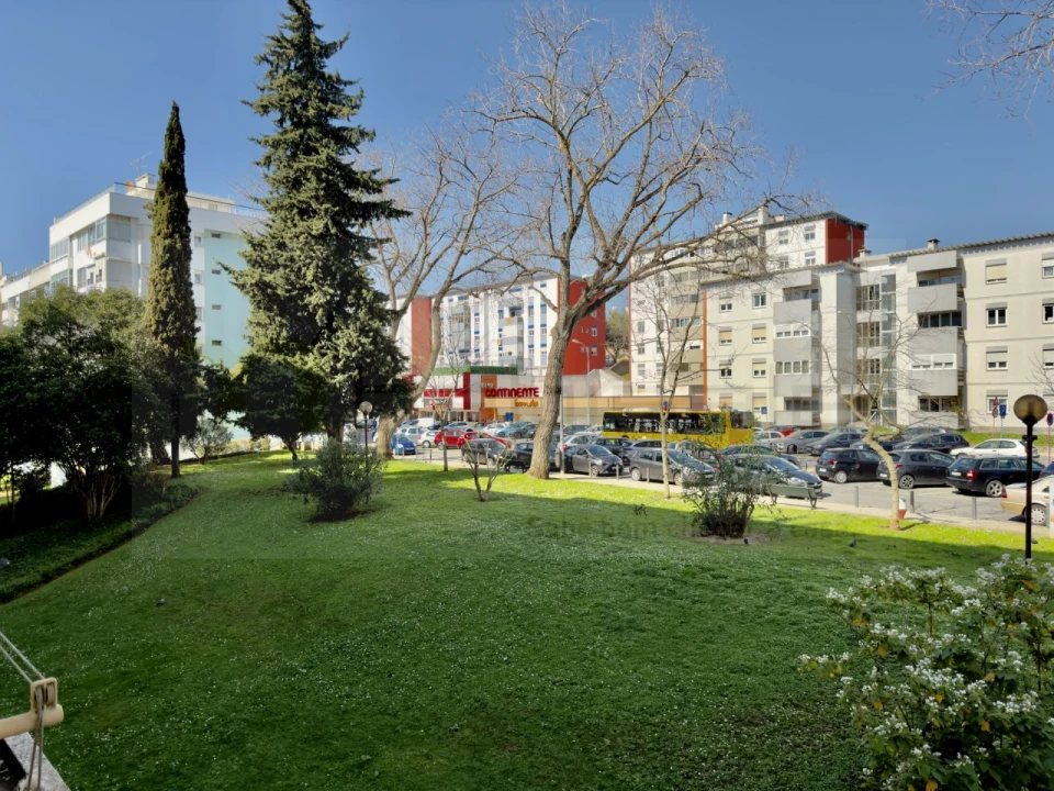 Apartamento T2 para Venda em Oeiras e São Julião da Barra, Paço de Arcos e Caxias Foto 23