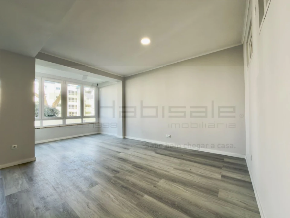 Apartamento T2 para Venda em Oeiras e São Julião da Barra, Paço de Arcos e Caxias Foto 6