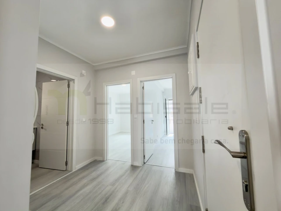 Apartamento T2 para Venda em Oeiras e São Julião da Barra, Paço de Arcos e Caxias Foto 19