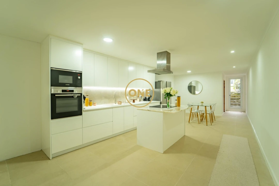 Moradia T2 para Venda em Rosto do Cão (Livramento) Foto 4