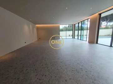 Moradia T5 para Venda em Cascais e Estoril