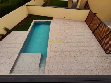 Moradia T5 para Venda em Cascais e Estoril