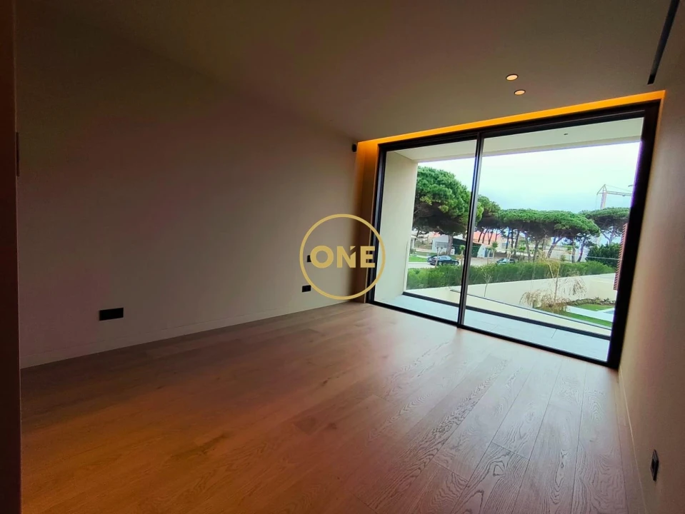 Moradia T5 para Venda em Cascais e Estoril Foto 26