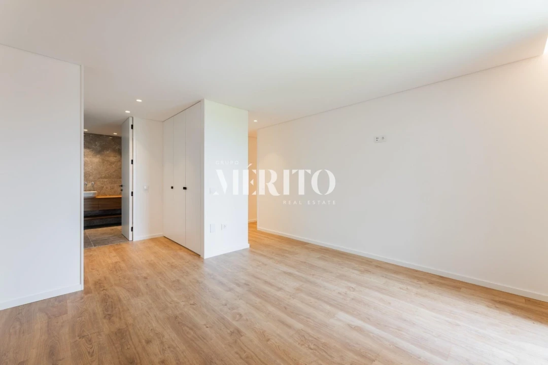 Apartamento T2 para Venda em Caldelas Foto 49