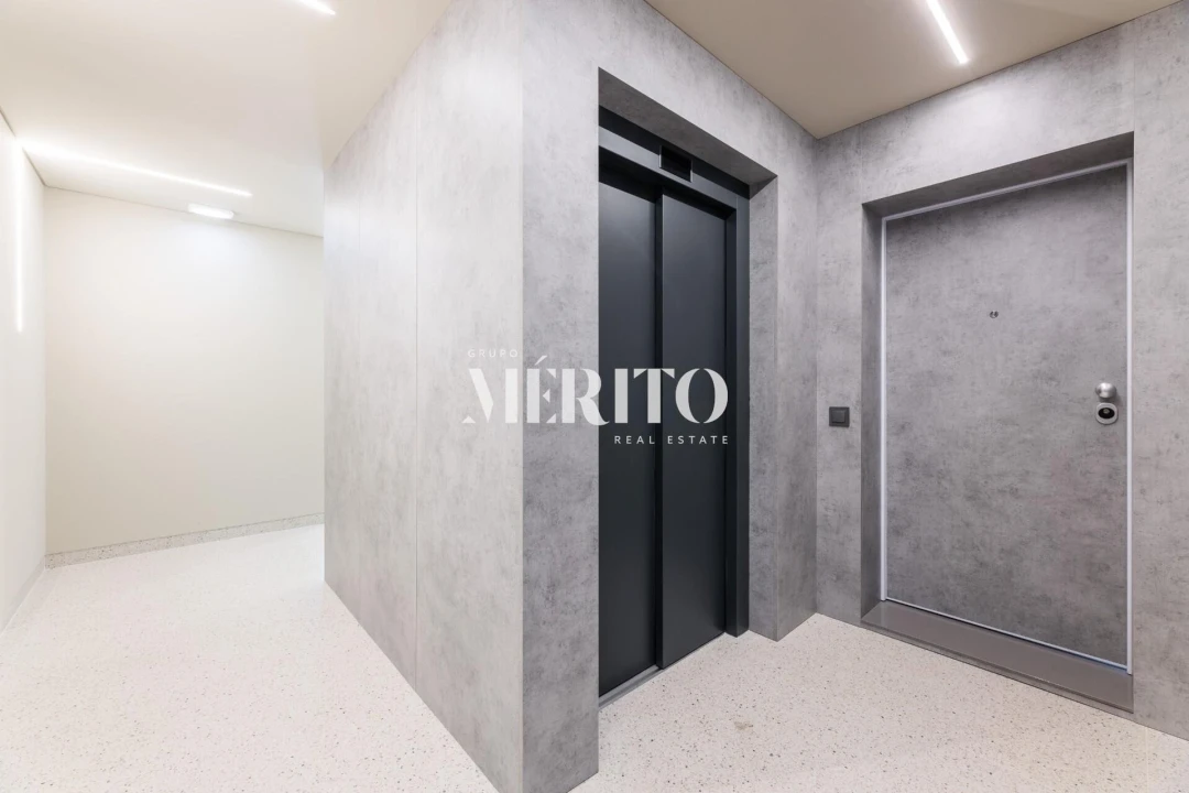 Apartamento T2 para Venda em Caldelas Foto 33