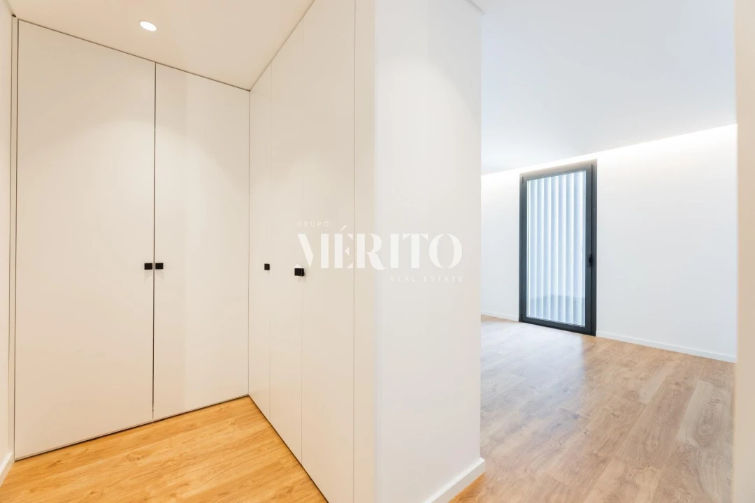 Apartamento T2 para Venda em Caldelas Foto 11