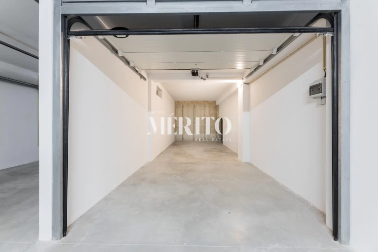 Apartamento T2 para Venda em Caldelas Foto 36