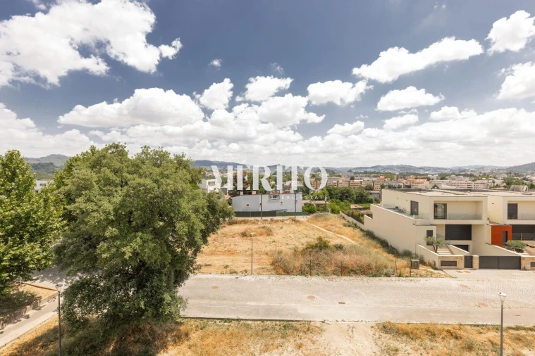 Apartamento T2 para Venda em Caldelas Foto 18