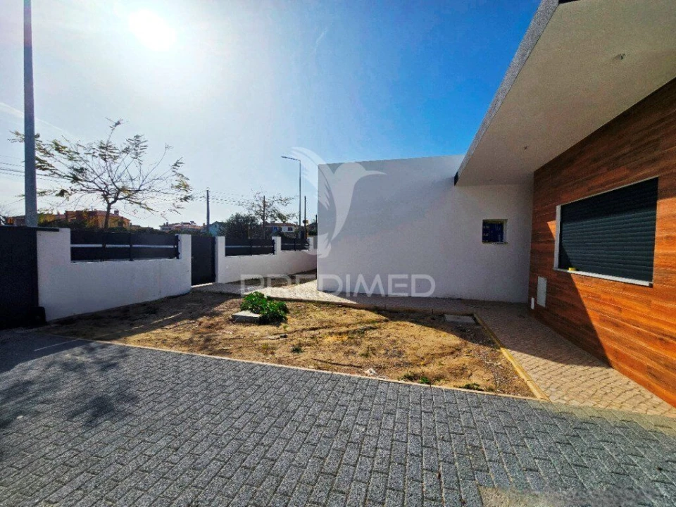 Moradia T3 para Venda em Azeitão (São Lourenço e São Simão) Foto 5