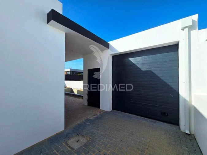 Moradia T3 para Venda em Azeitão (São Lourenço e São Simão) Foto 4