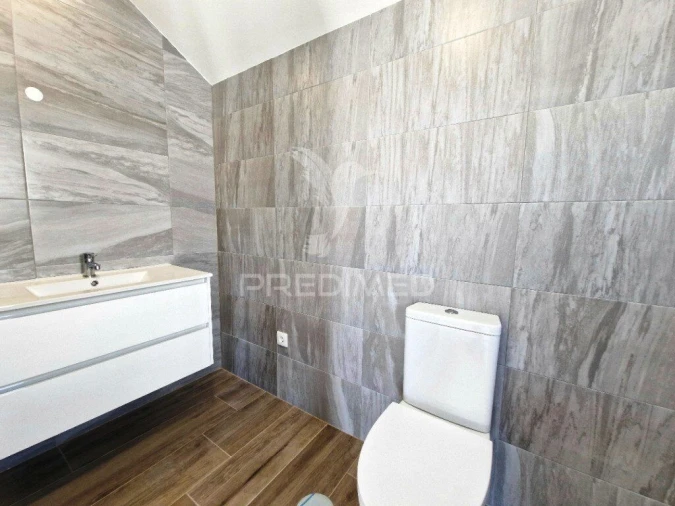 Moradia T3 para Venda em Quinta do Conde Foto 16