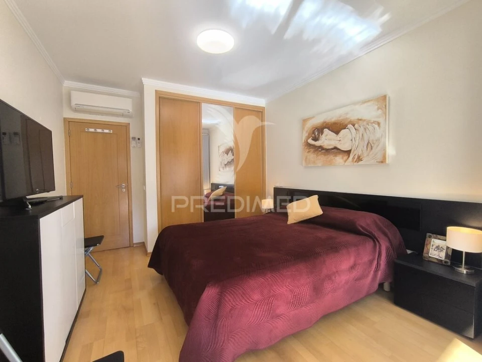 Apartamento T2 para Venda em Portimão Foto 10