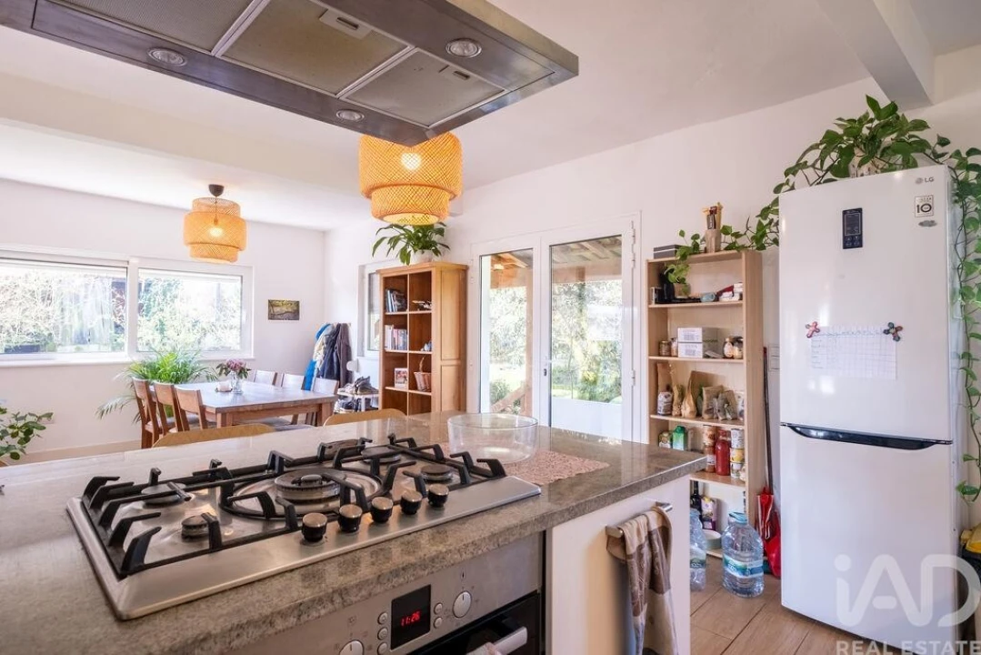 Moradia T4 para Venda em Pala Foto 12