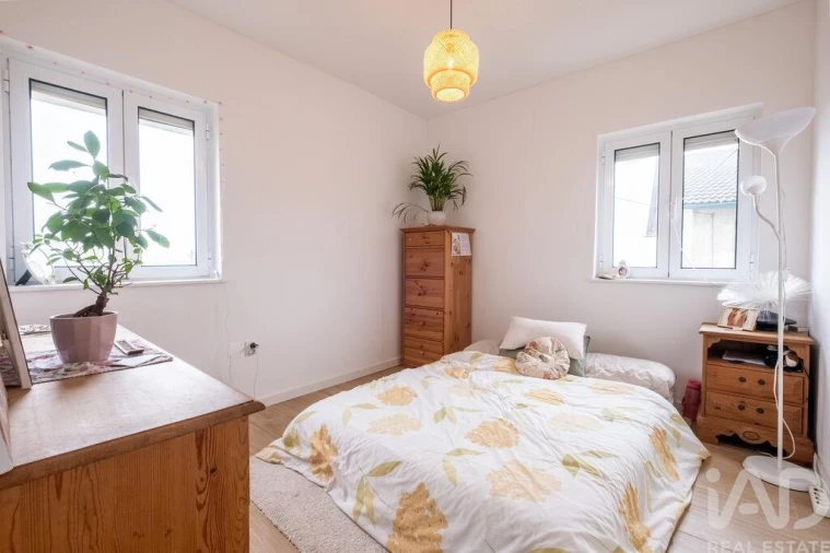 Moradia T4 para Venda em Pala Foto 15