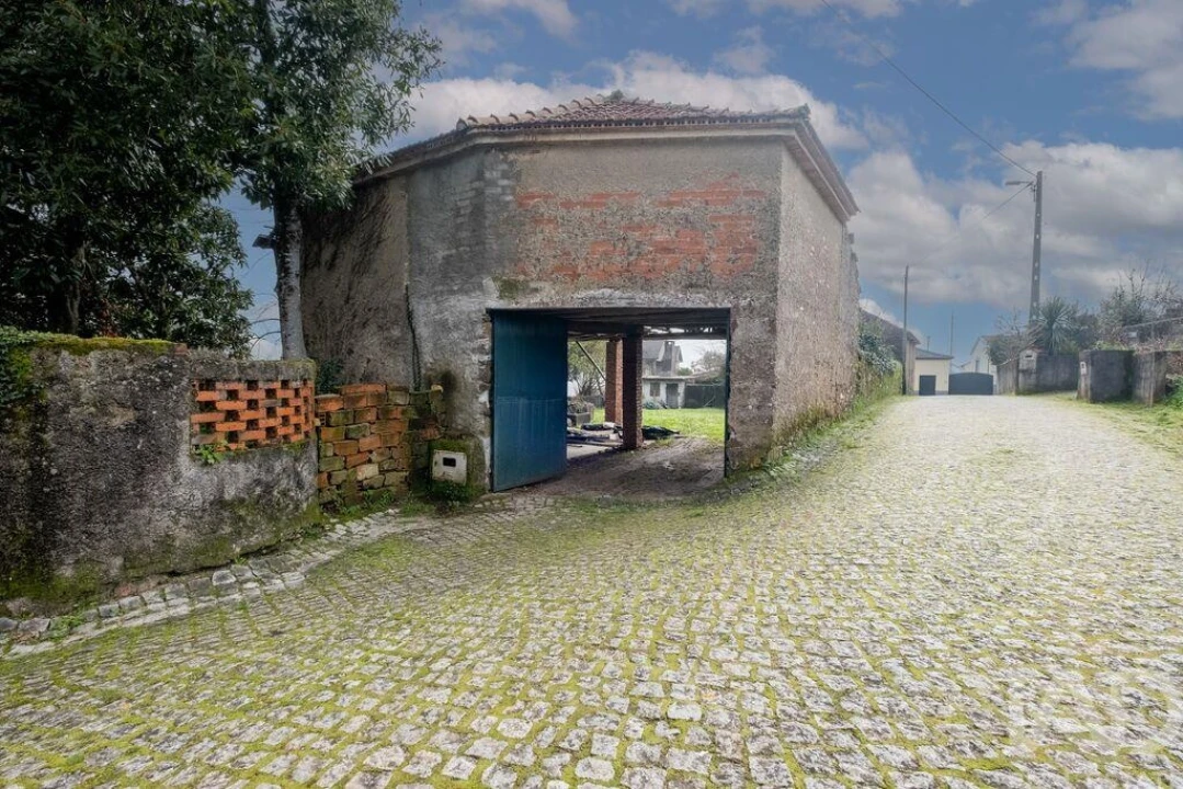 Moradia T4 para Venda em Pala Foto 6