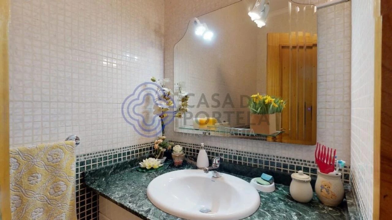 Moradia T4 para Venda em Custóias, Leça do Balio e Guifões Foto 10