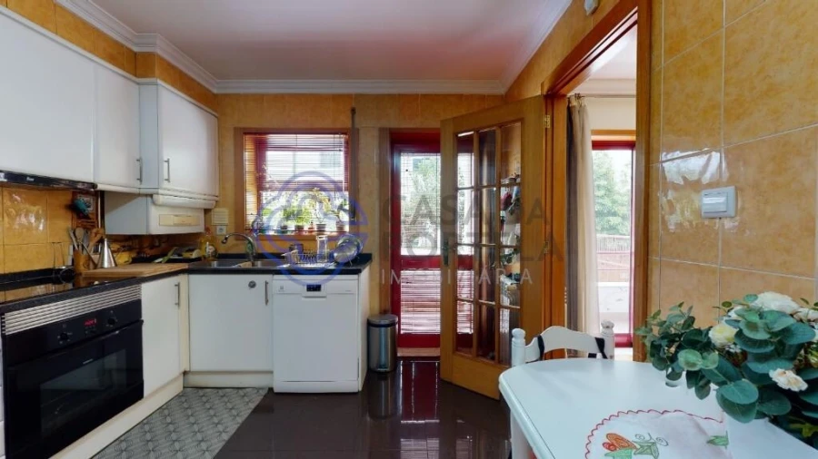 Moradia T4 para Venda em Custóias, Leça do Balio e Guifões Foto 8