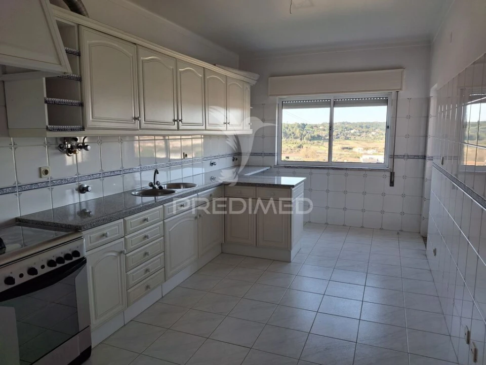 Apartamento T3 para Venda em Abrantes (São Vicente e São João) e Alferrarede Foto 8